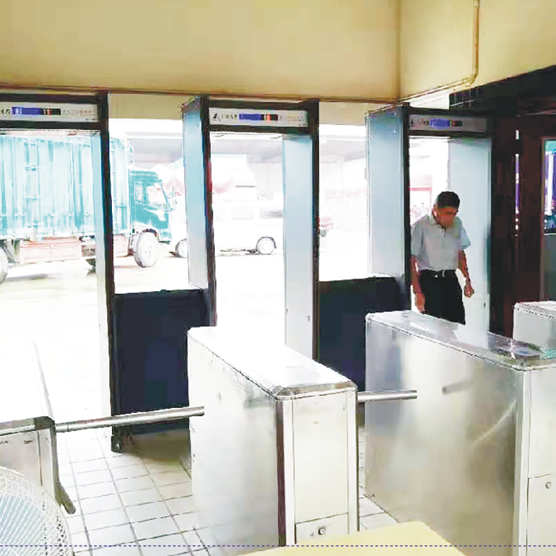 2025款AD-2300防水型金属探测门